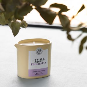 Massage Candle "It's all about freshness"